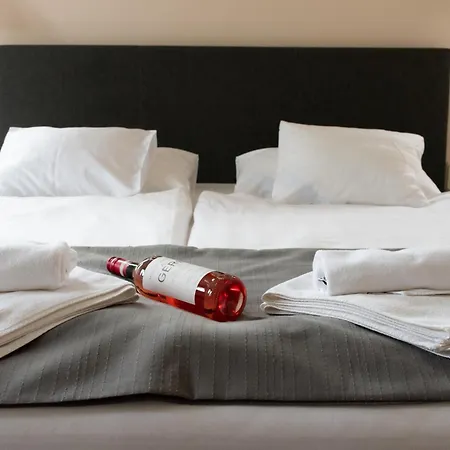 Accomo Apartmanhaz Siófok