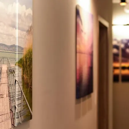 Aparthotel Accomo Apartmanhaz
